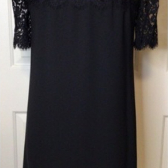 Lace Dress - Picture 4 of 6